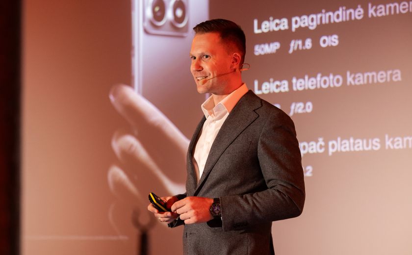 
Naujųjų „Xiaomi“ flagmanų pristatymas Vilniuje įvyko išsyk su pasauline premjera –telefonus technologijų entuziastus kvietė išbandyti išskirtinėmis sąlygomis                